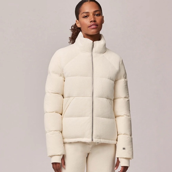 Soia & Kyo Jackets & Blazers - SOIA & KYO puffer coat.